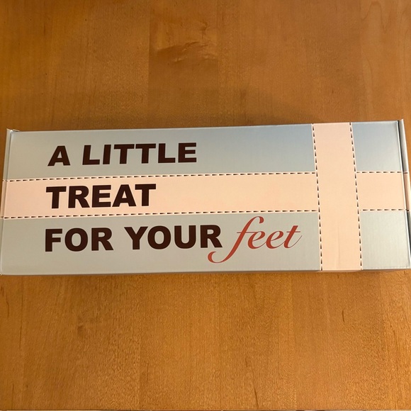 Mens Cozyone 1997 Warm Slippersocks Gripper Soles Fuzzy Black & Gray NIB - Picture 5 of 7